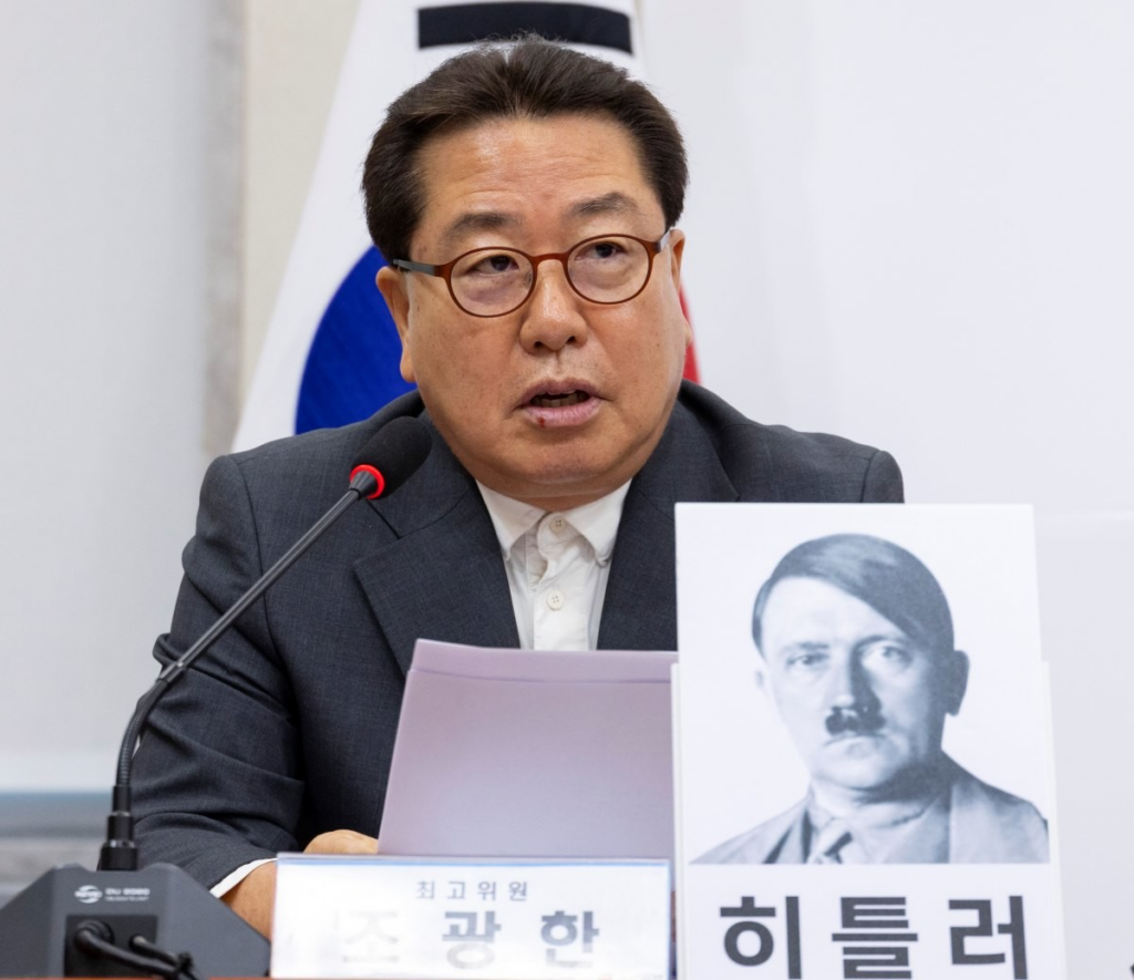 한동훈 청문회 투입 놓고 국민의힘 충돌…“반드시 들어가야” vs “혼자 잘 노시면” 2 image 14